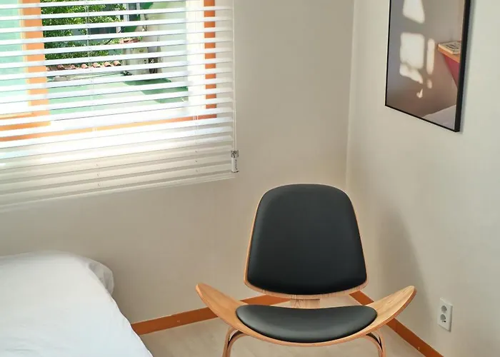 Towerpiece151 Private And Cozy
